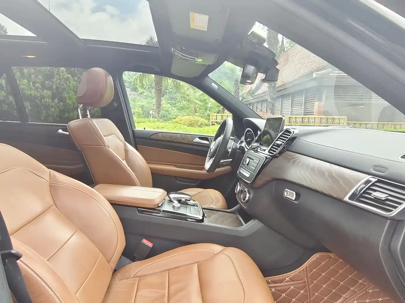 Mercedes-Benz GLE 2016 GLE 450 AMG 4MATIC фото 48