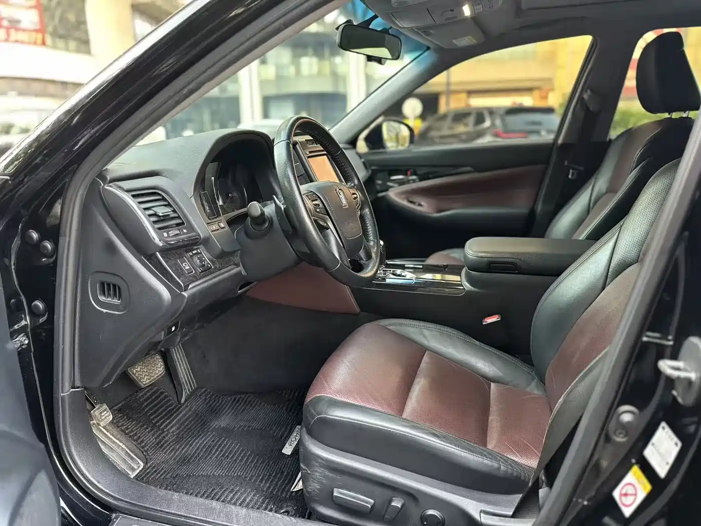 Toyota Crown 2018 2.0T Sport Edition фото 4