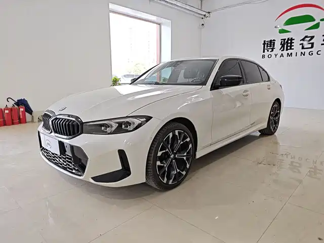 BMW 3 330Li, M Чёрный спорт-пакет