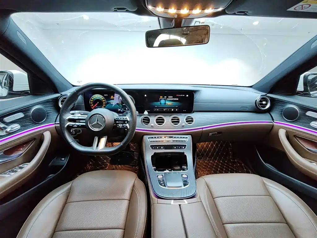 Mercedes-Benz E-Class 2023 E 300 L Sport Fashion фото 11