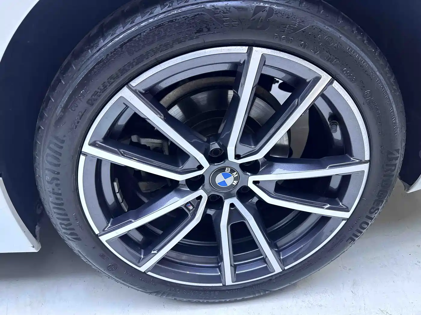 BMW 3 Series 2023 320Li M Sport Package фото 23