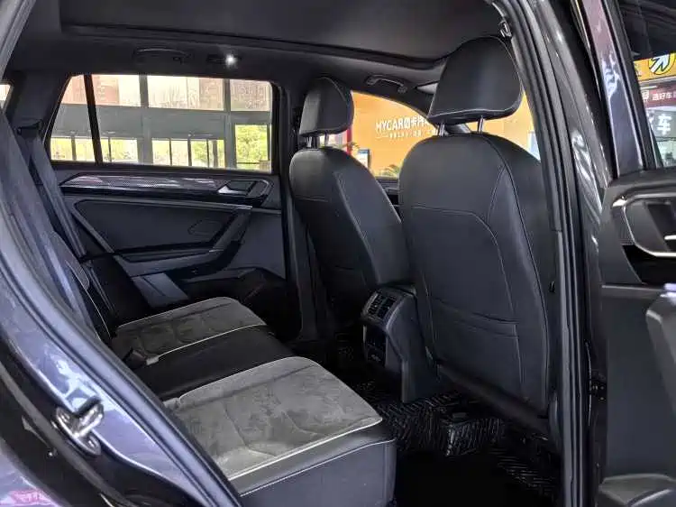 Volkswagen Tayron 2022 380TSI 4WD R-Line Smart Connect Edition фото 11