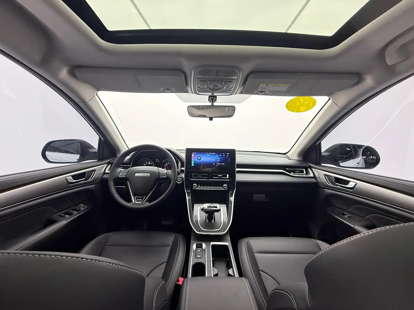 Haval M6 2021 PLUS 1.5T DCT Luxury Smart Connect фото 13