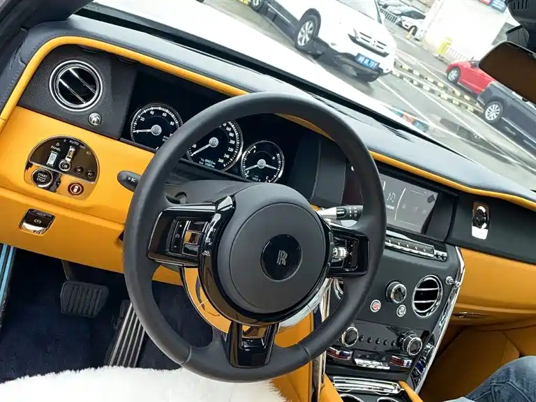 ROLLS-ROYCE CULLINAN