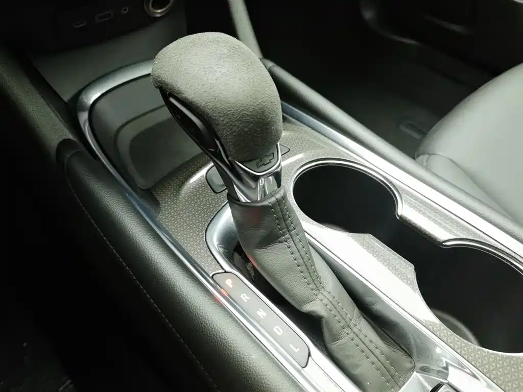 CHEVROLET MAI RUIBAO XL