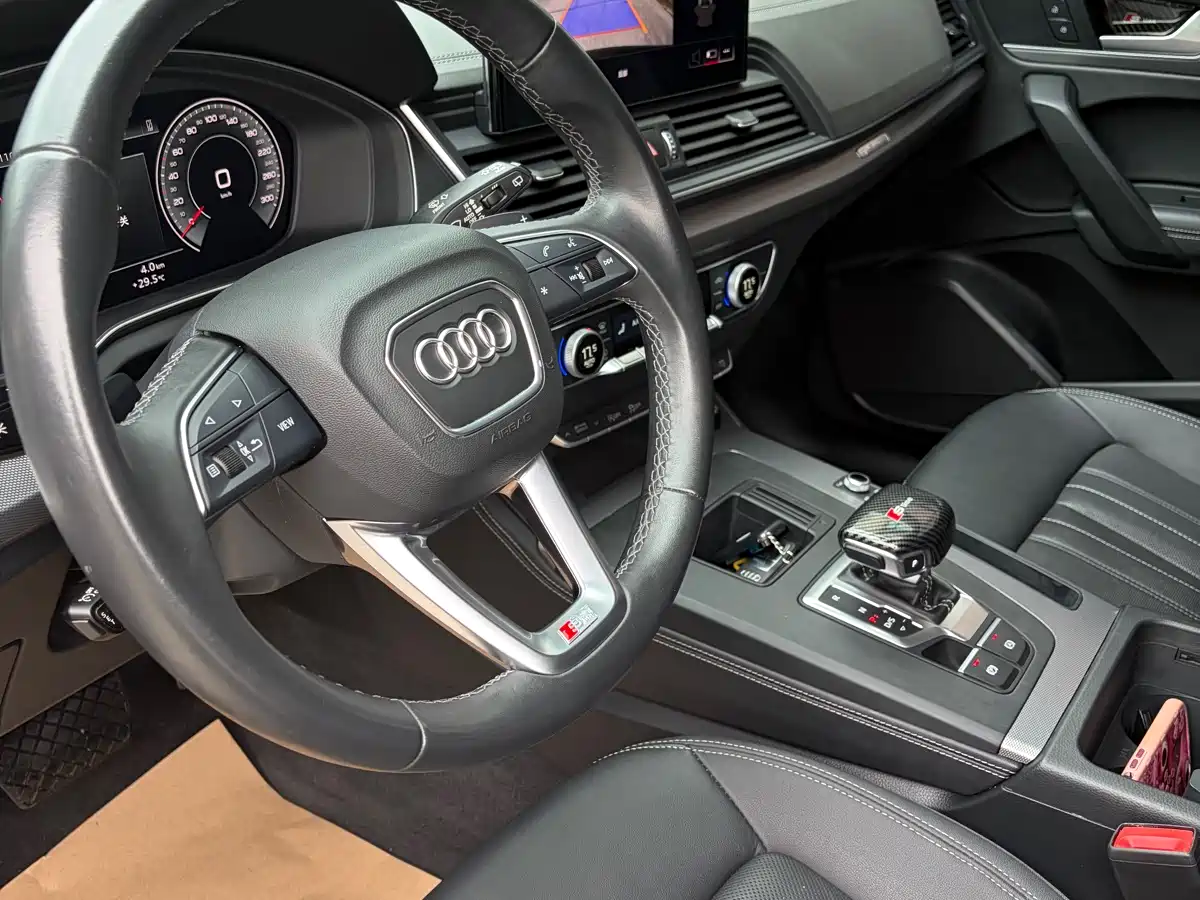Audi Q5L 2022 40T Fashion Dynamic фото 6