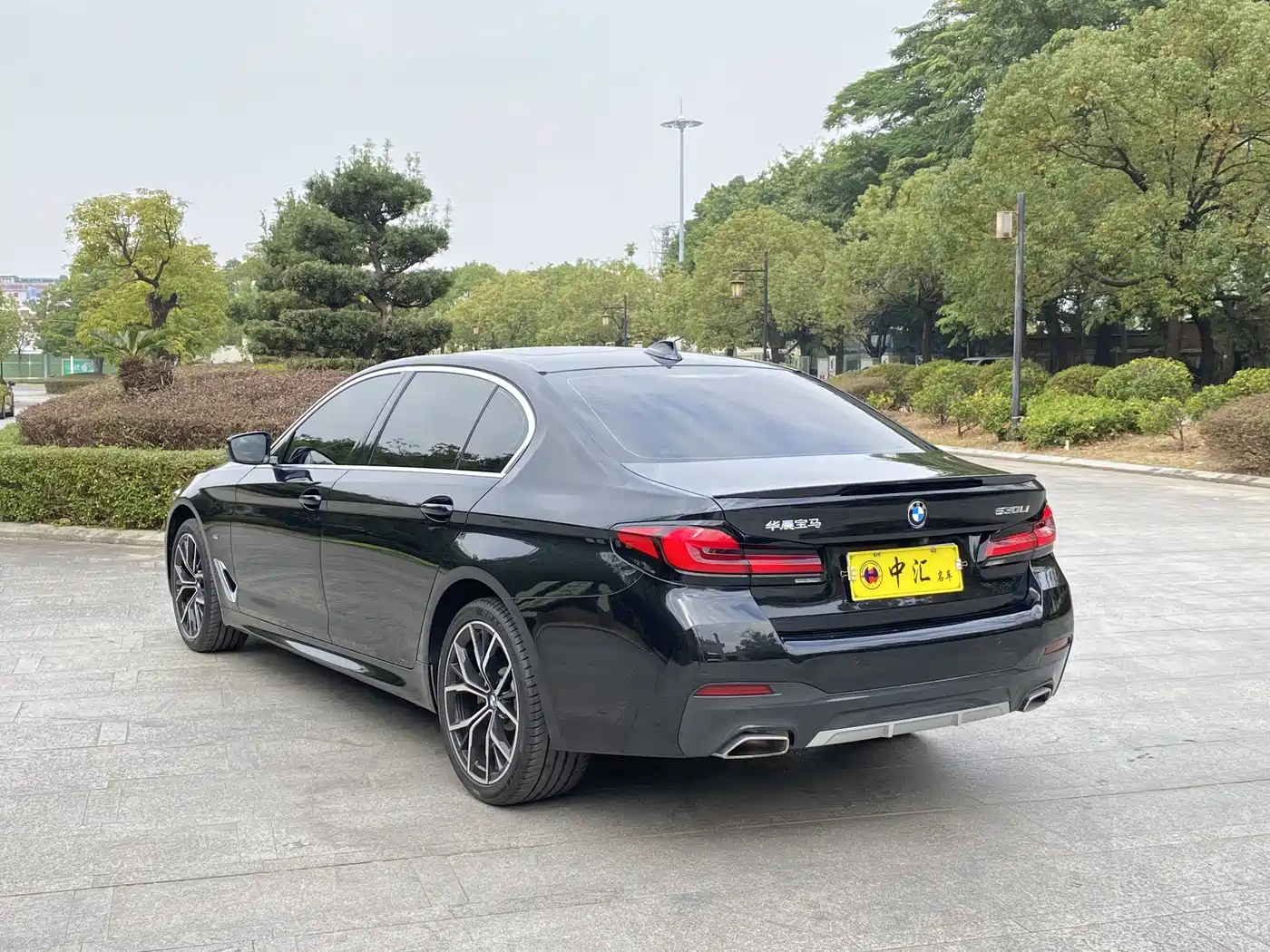 BMW 5 Series 2022 Facelift 530Li Premium M Sport Package фото 9