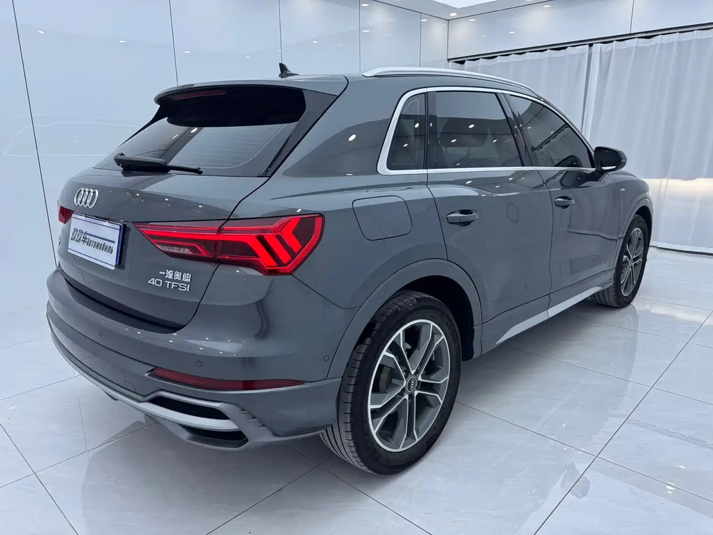 Audi Q3 2022 40 TFSI Fashion Dynamic фото 4