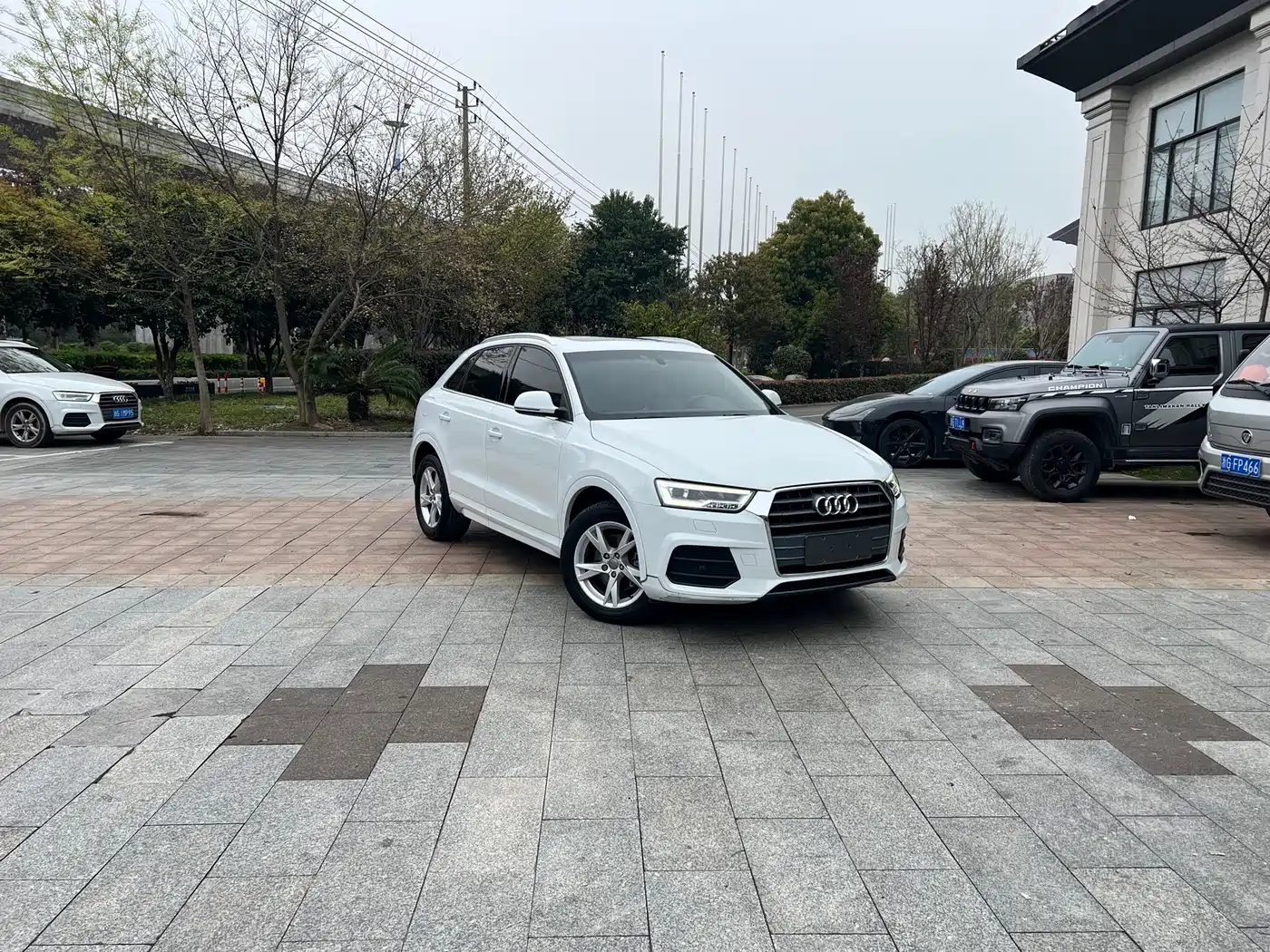 Audi Q3 2018 30th Anniversary Edition 35 TFSI Fashion фото 3
