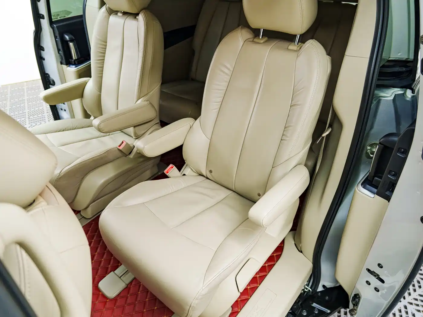 Buick GL8 2017 25S Premium Model China V фото 14