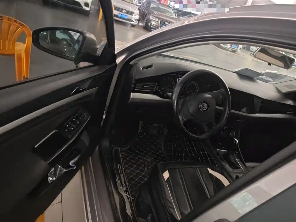 Volkswagen Bora 2020 1.5L Automatic Fashion фото 16