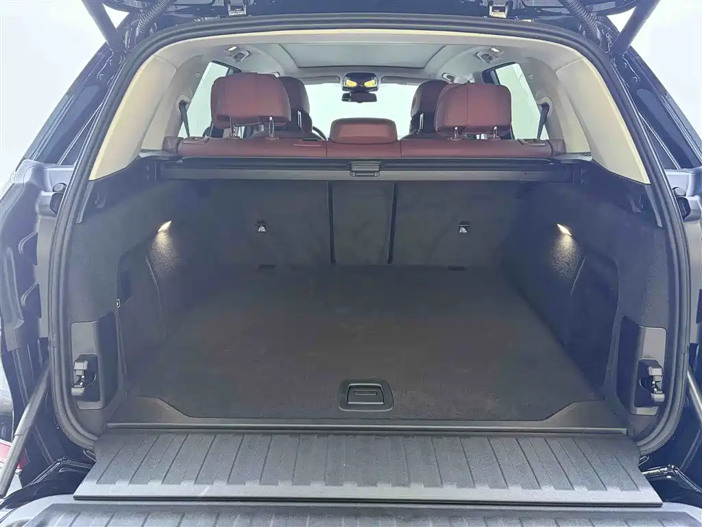 BMW X5 2023 xDrive 30Li M Sport Package фото 11