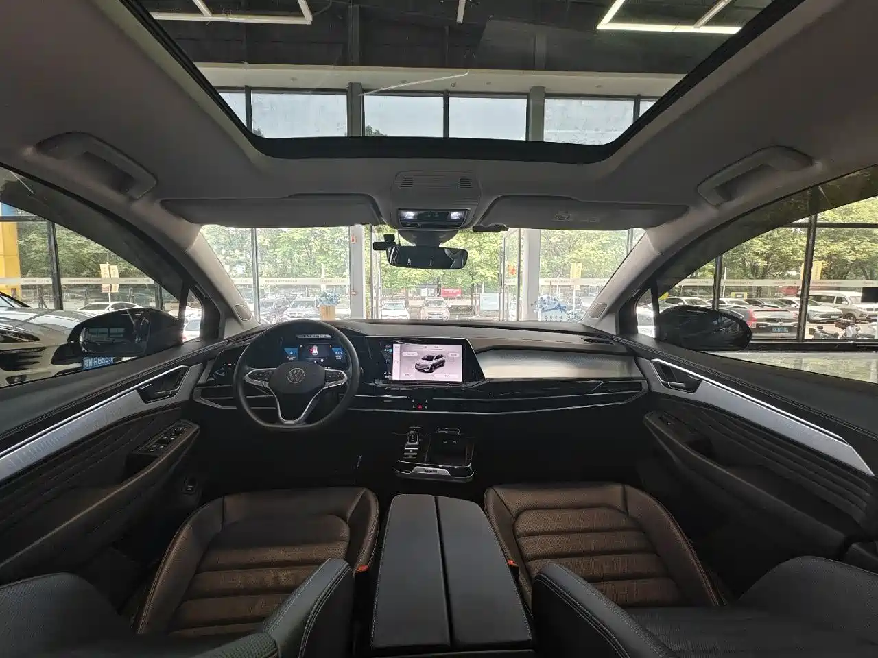 Volkswagen Talagon 2023 380TSI 4WD Luxury Pro Edition фото 10