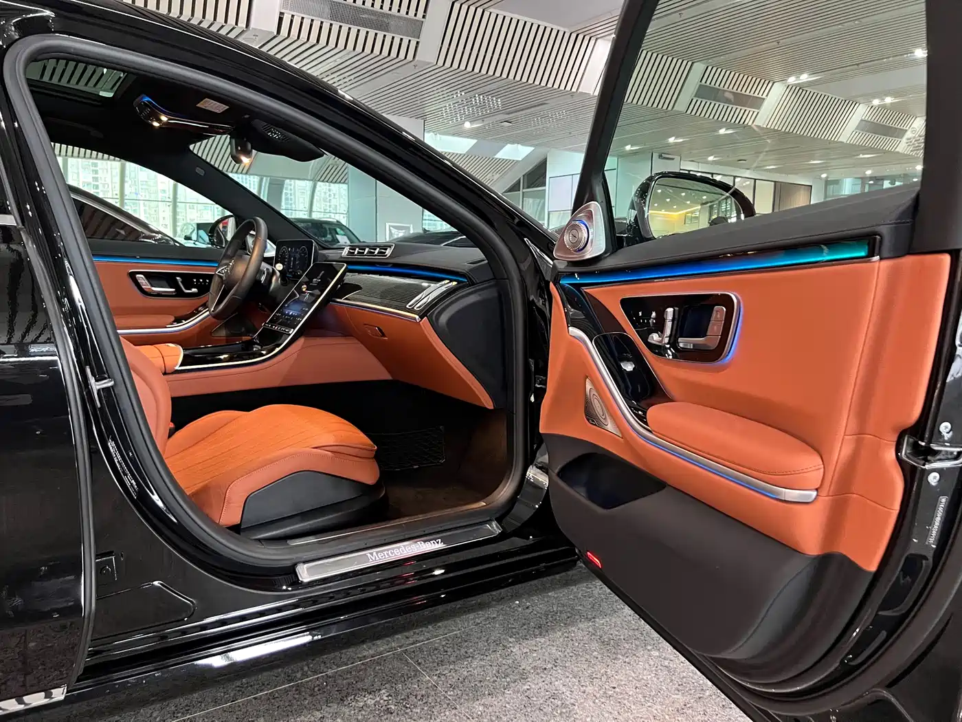 Mercedes-Benz S-Class 2024 S 400 L Luxury Edition фото 7