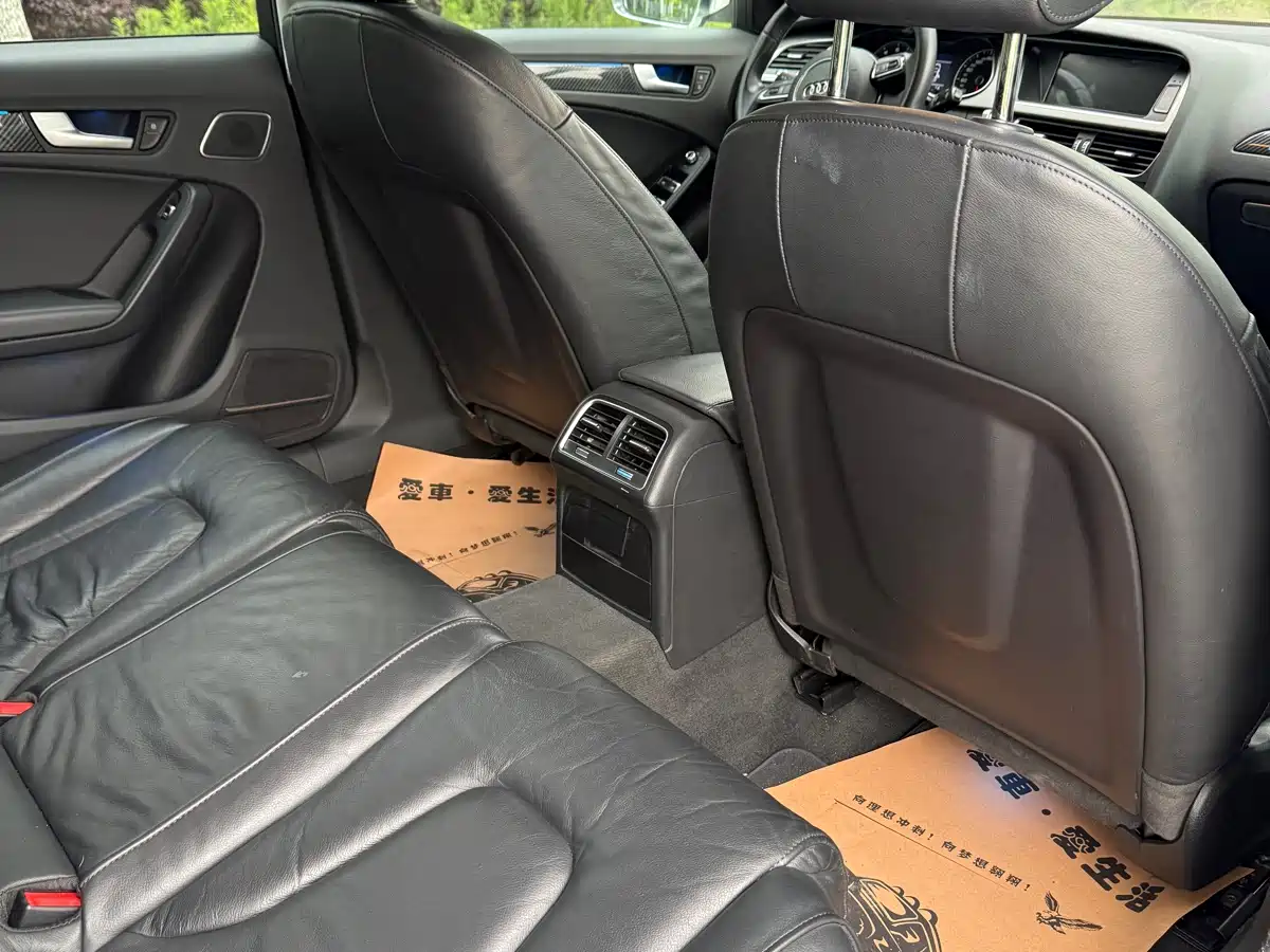 Audi A4L 2015 35 TFSI Auto Comfort фото 12