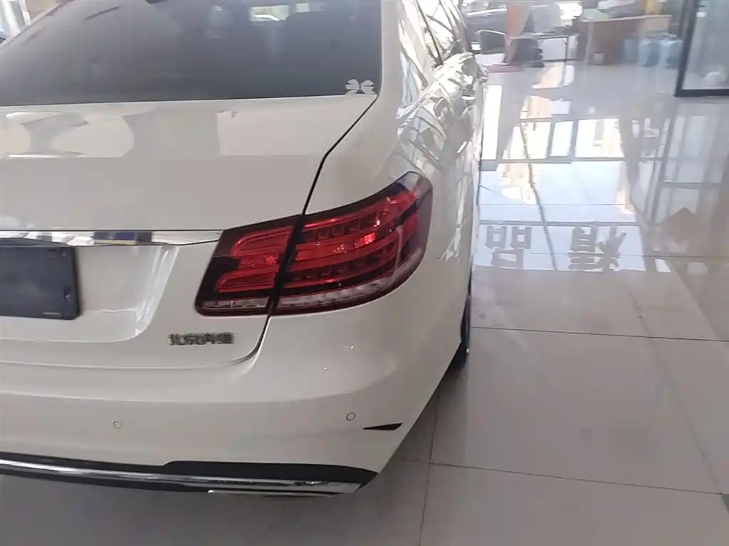 Mercedes-Benz E-Class 2015 Facelift E 200 L Sport фото 8