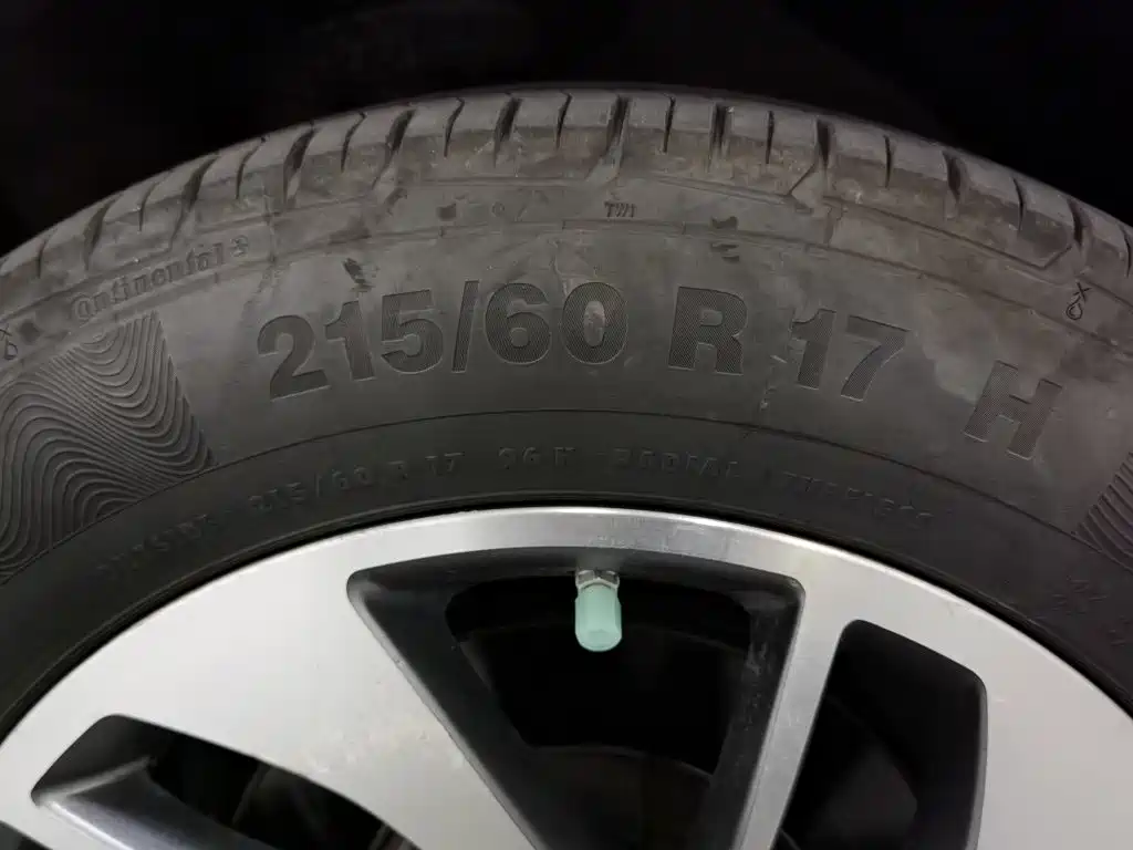 Фото 24 - Baojun 560
