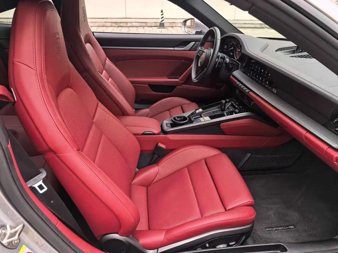 Porsche 911 2020 Carrera 3.0T фото 22