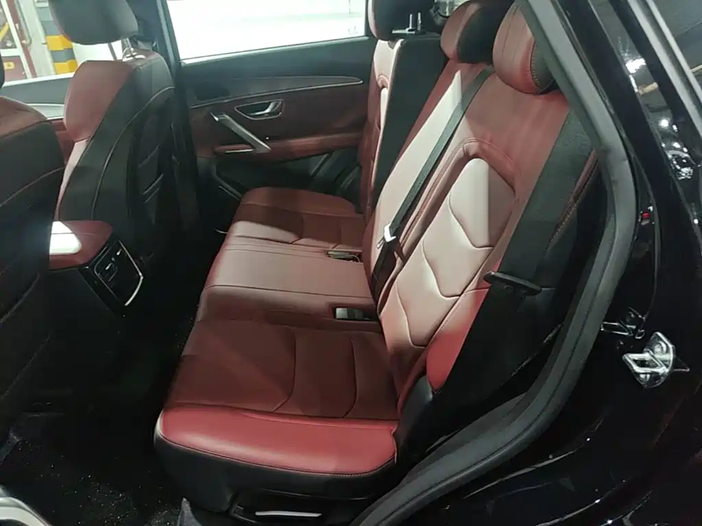 Jetour X70 PLUS 2025 2025 1.5T CVT Flagship PRO 7-seater