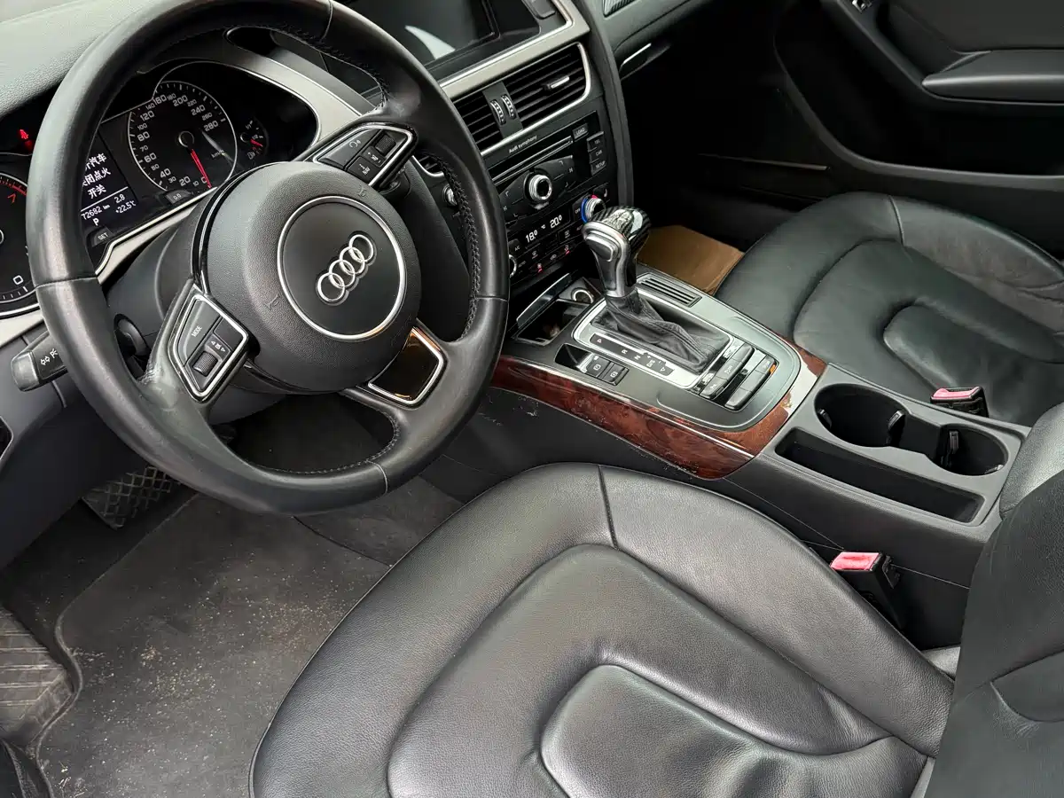 Audi A4L 2015 35 TFSI Auto Comfort фото 5