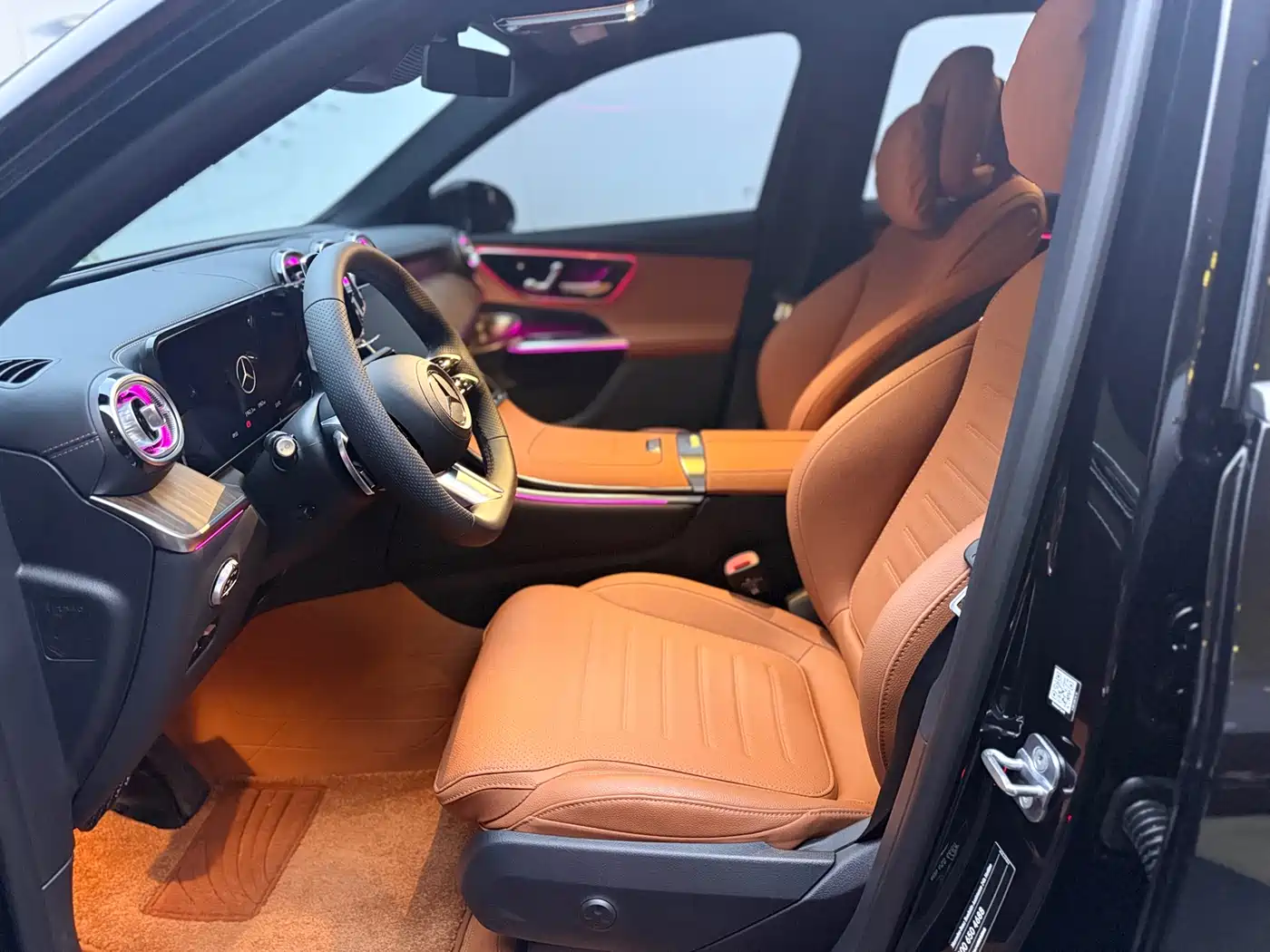 MERCEDES-BENZ GLC