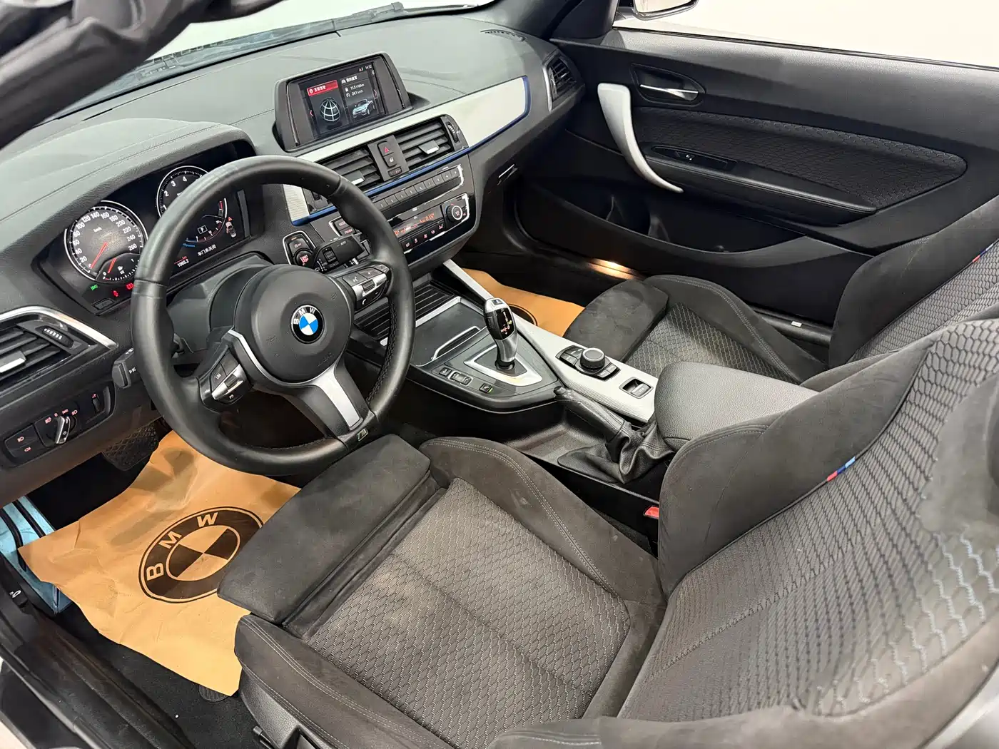 BMW 2 Series (Import) 2018 225i Convertible Coupe M Sport фото 11