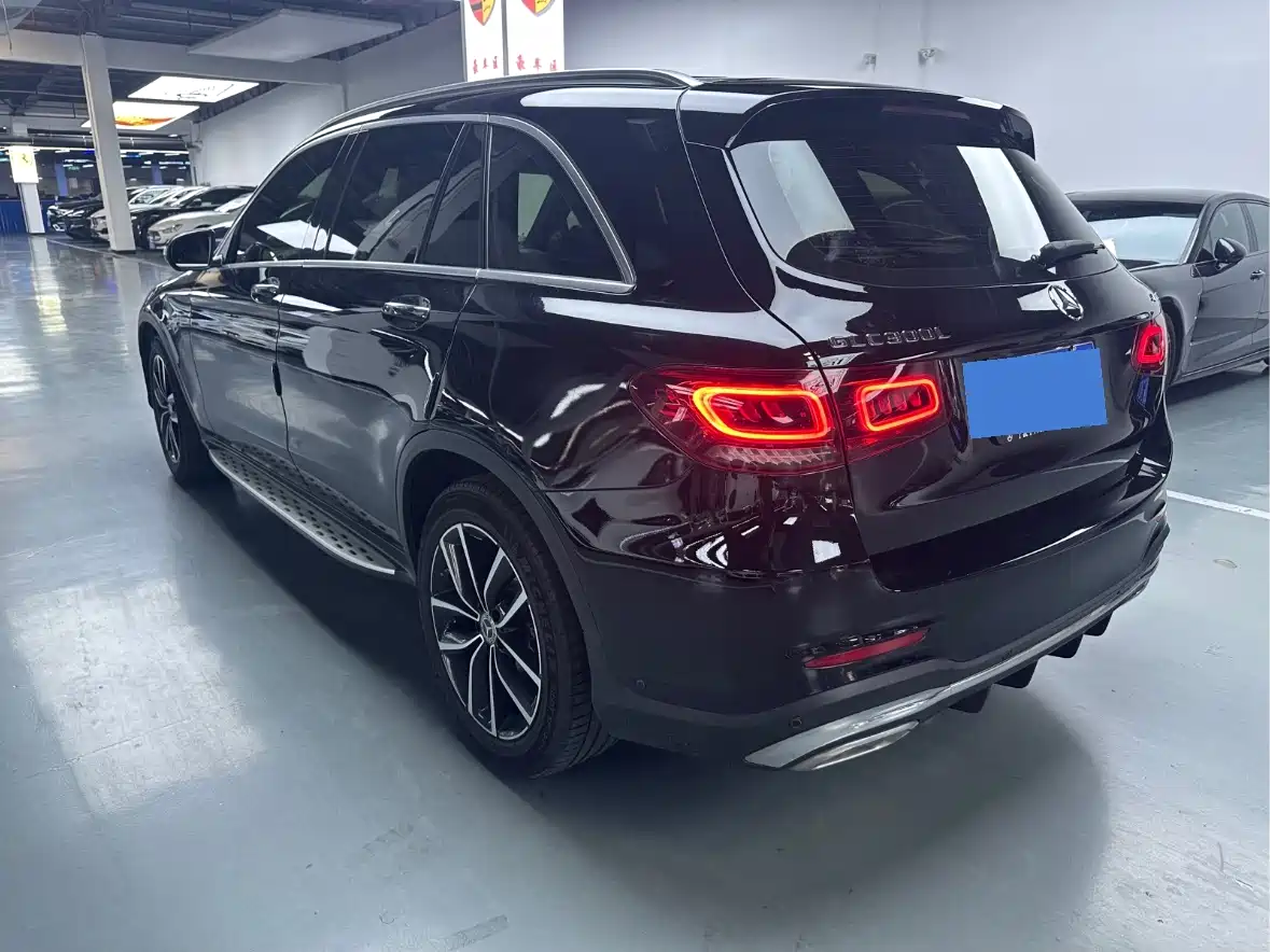 Mercedes-Benz GLC 2022 Model GLC 260 L 4MATIC Luxury Edition фото 16