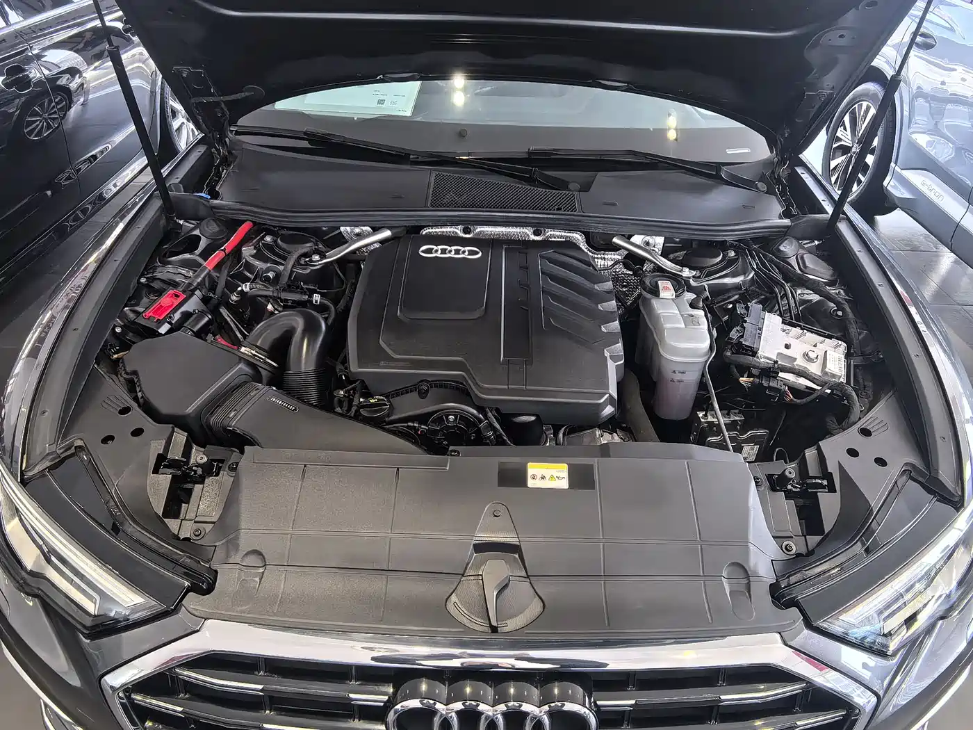 Audi A6L 2024 45 TFSI Premium Dynamic фото 9