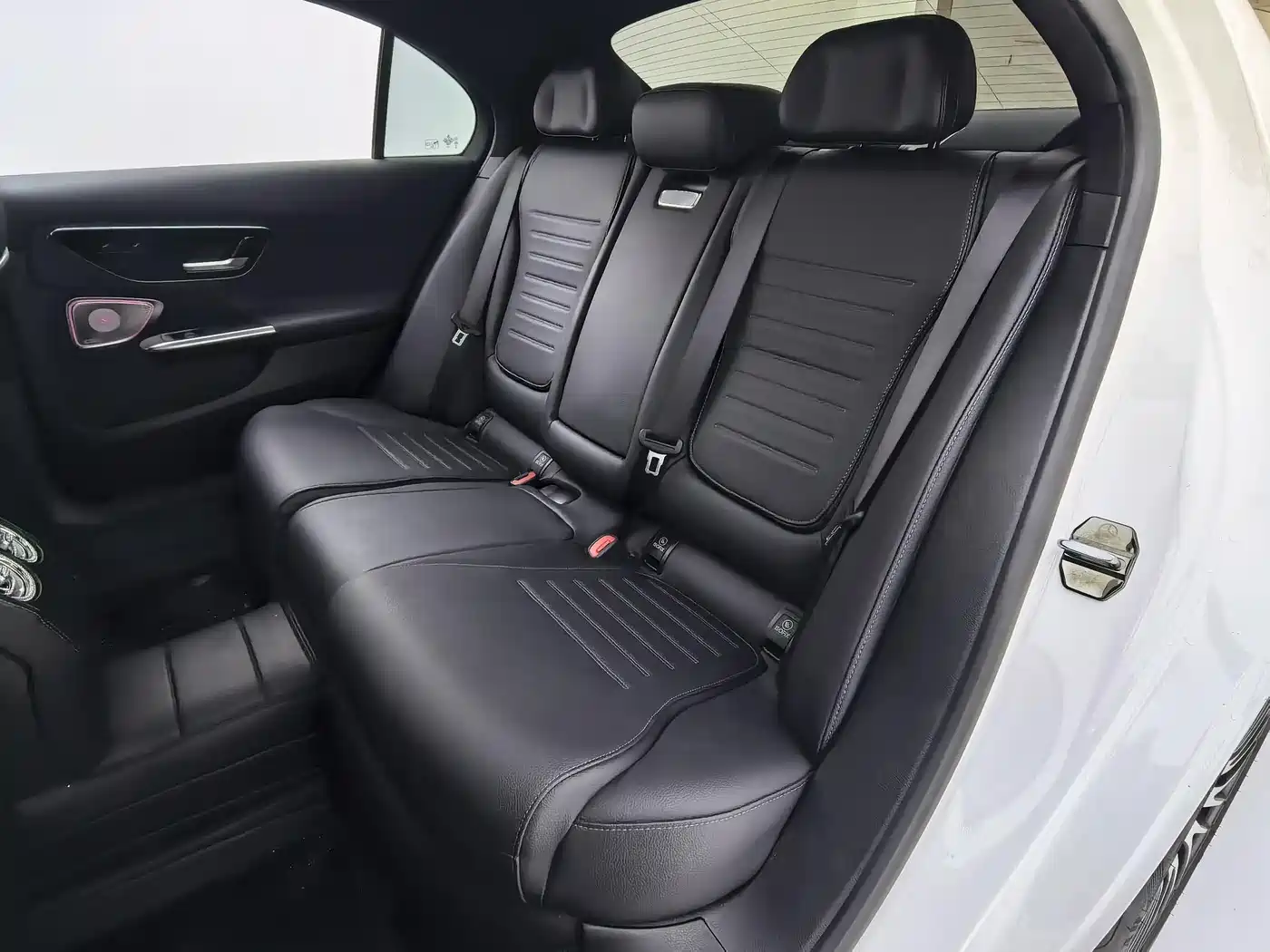 Mercedes-Benz C-Class 2024 Facelift C 260 L Sport фото 17