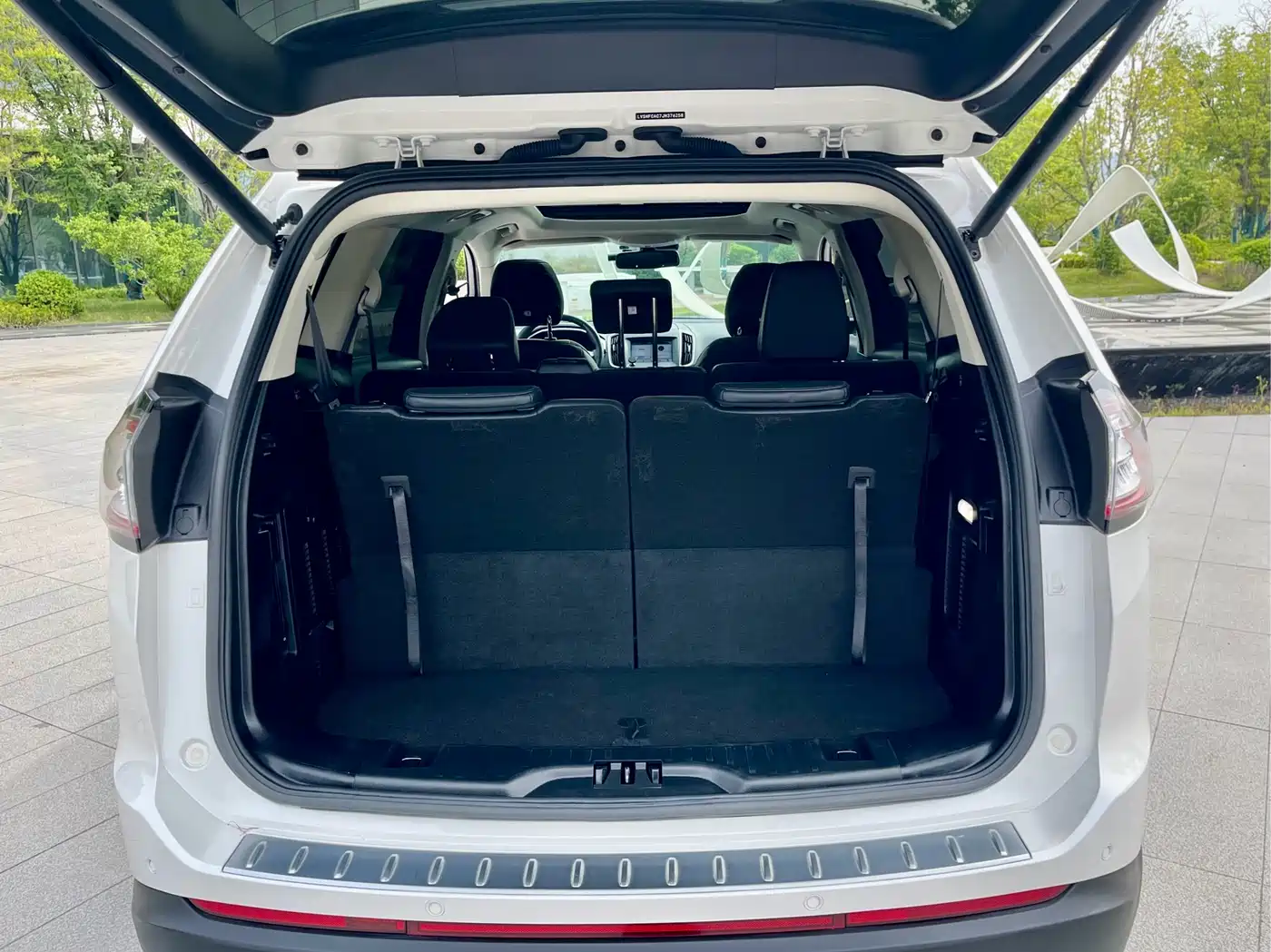 Ford Edge 2018 2018 EcoBoost 245 FWD Luxury 7-seater China V
