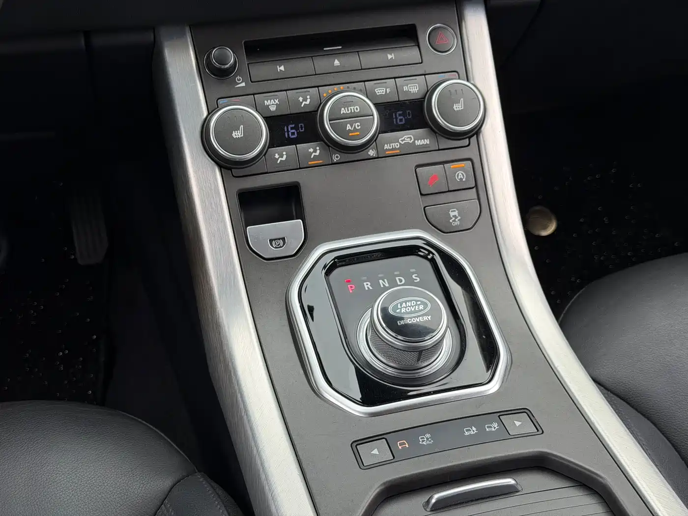 Land Rover Range Rover Evoque 2016 2.0T SE ZhiYao фото 13