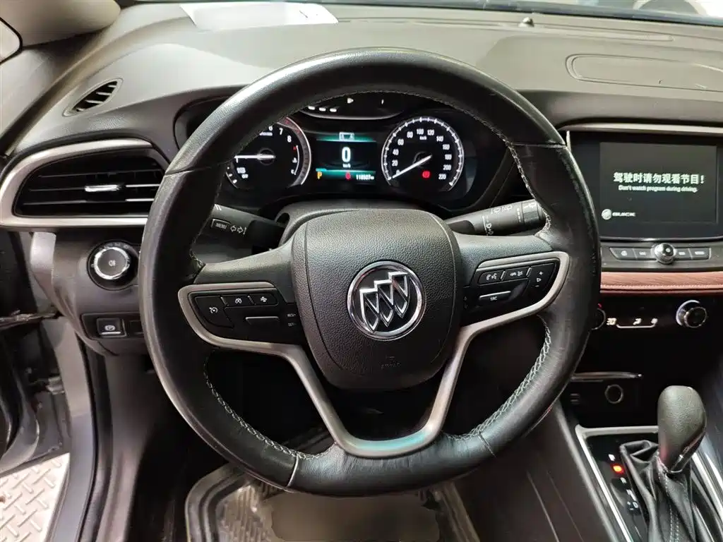 Buick GL6 2018 18T 6-Seater Luxury фото 11