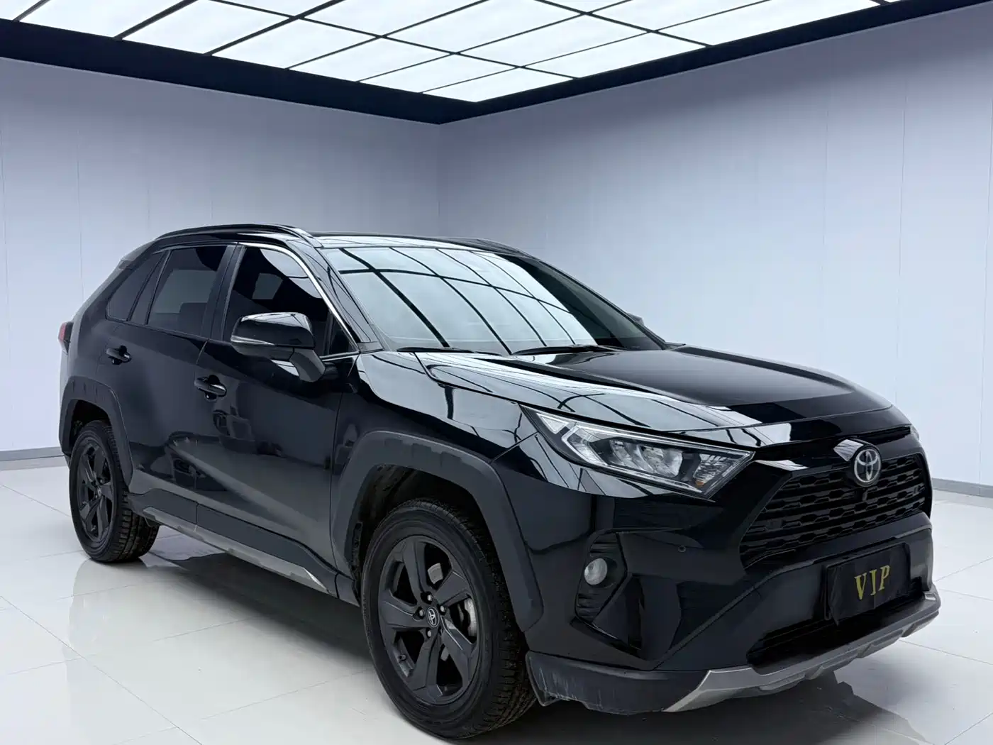 Toyota RAV4 Rongfang 2022 2.0L CVT 4WD Trend Plus Edition фото 3