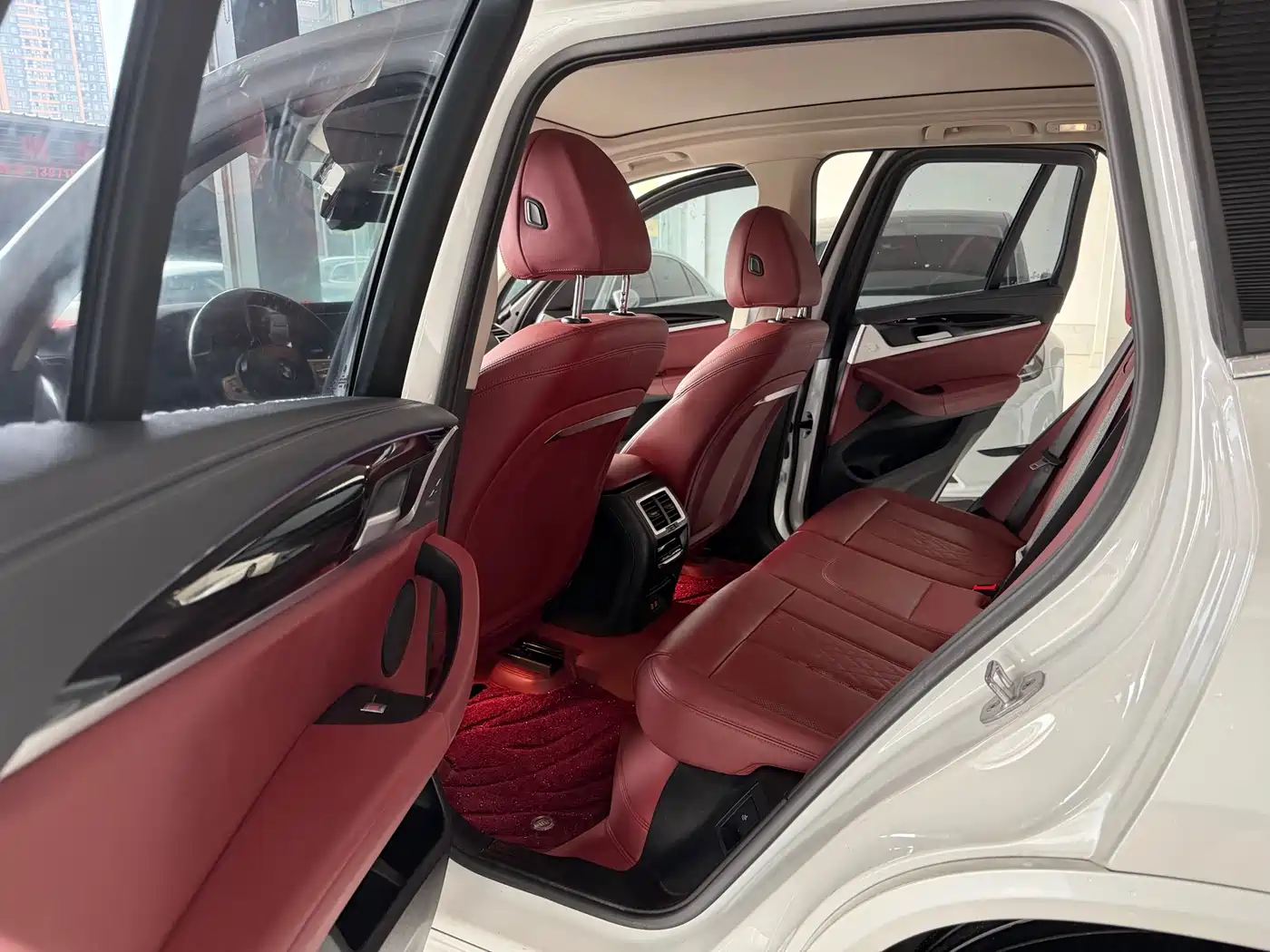 BMW iX3 2023 Leading Type фото 6
