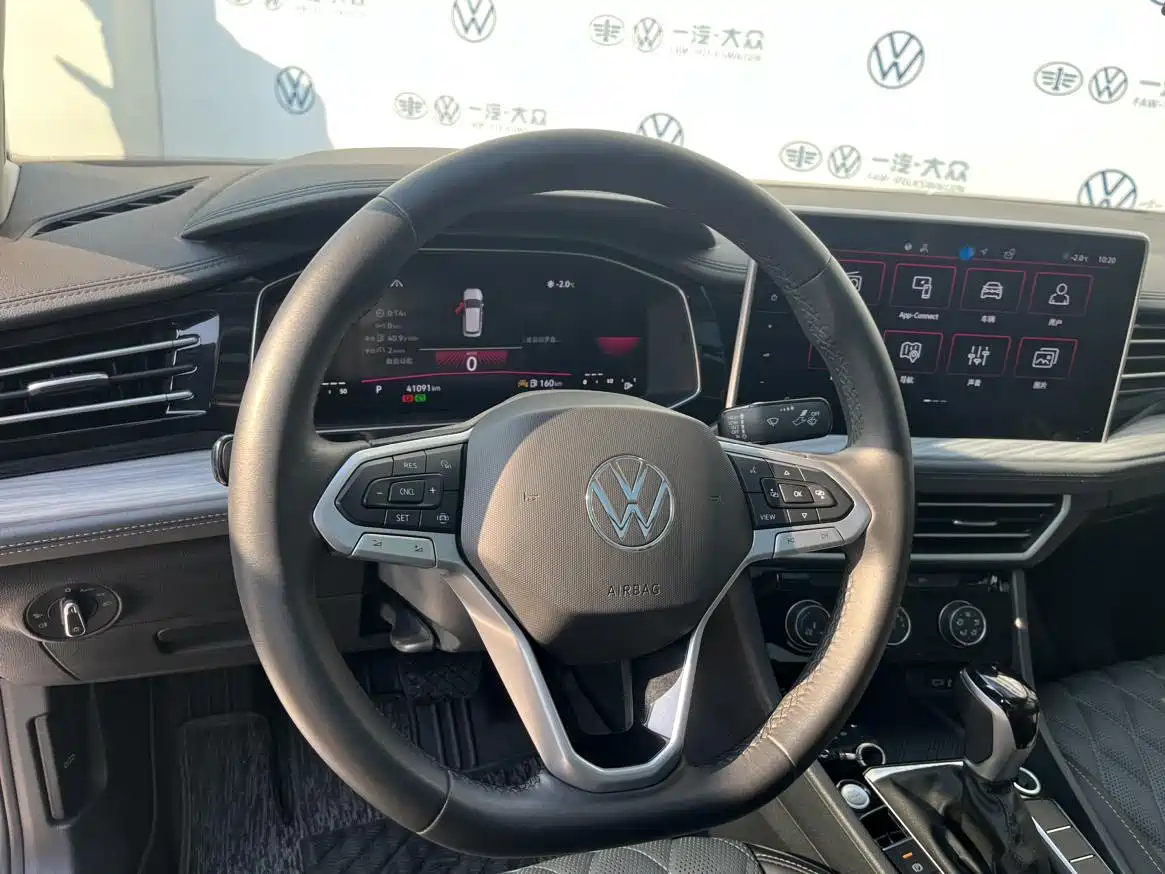Volkswagen Sagitar 2024 300TSI DSG Surpass Edition фото 25