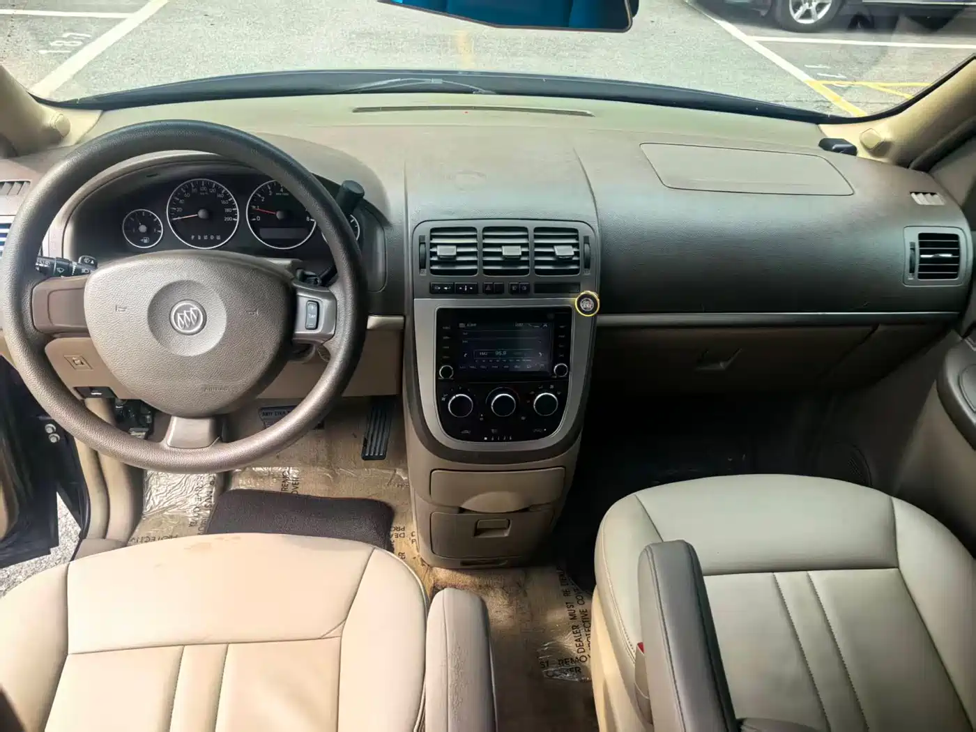 Buick GL8 2011 2.4L CT Comfort Edition фото 18