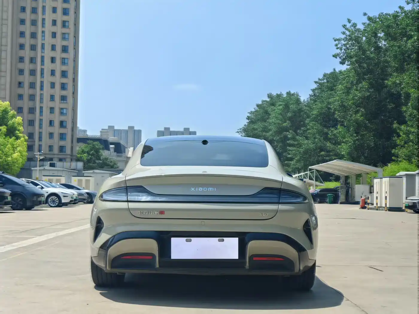 Xiaomi Auto Xiaomi SU7 2024 RWD Standard Founder's Edition фото 7