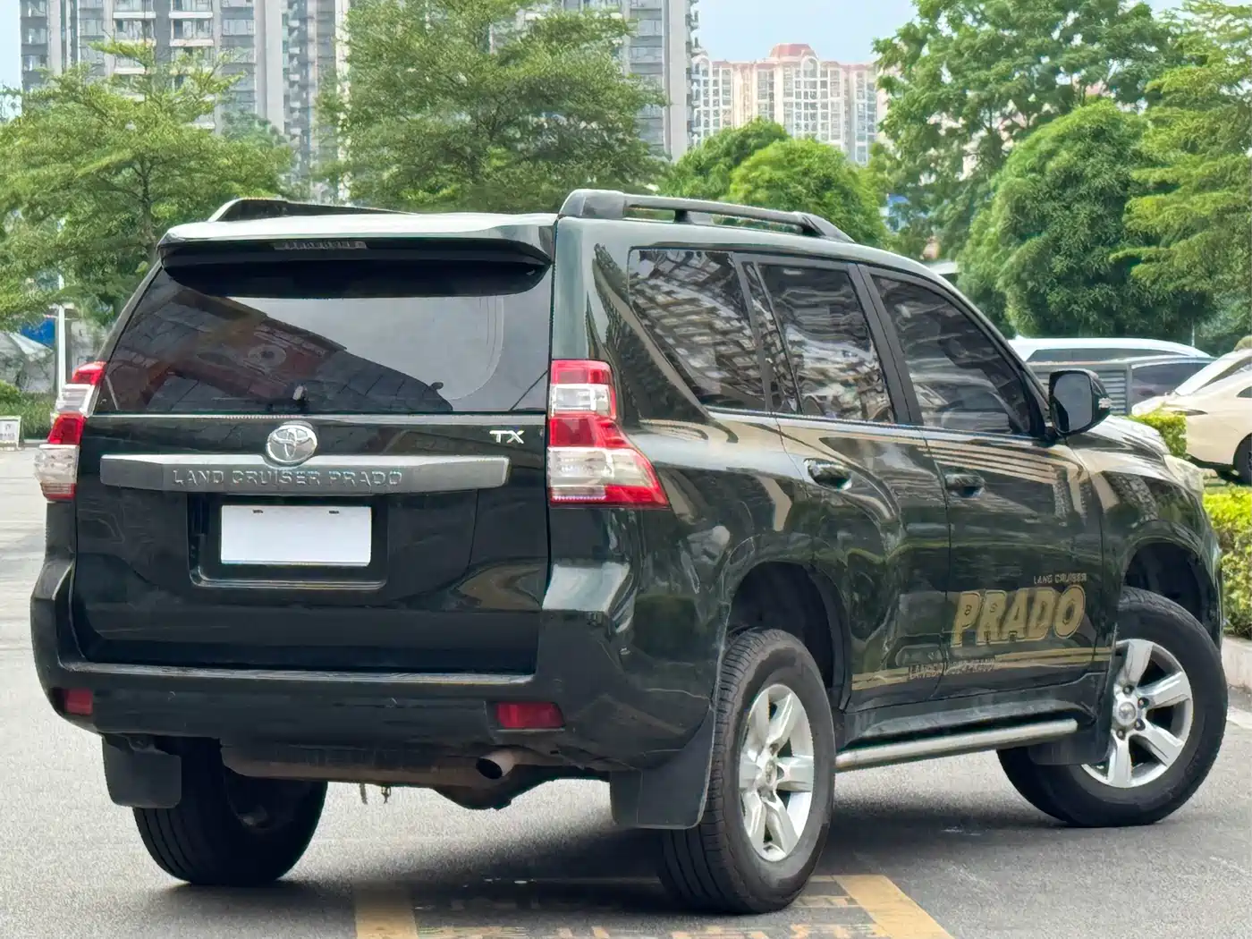 Toyota Prado (Import) 2014 2.7L Automatic Standard Edition фото 9