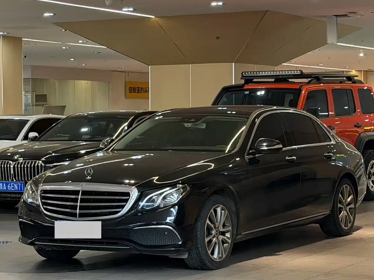Mercedes-Benz E-Class 2016 E 200 L фото 3