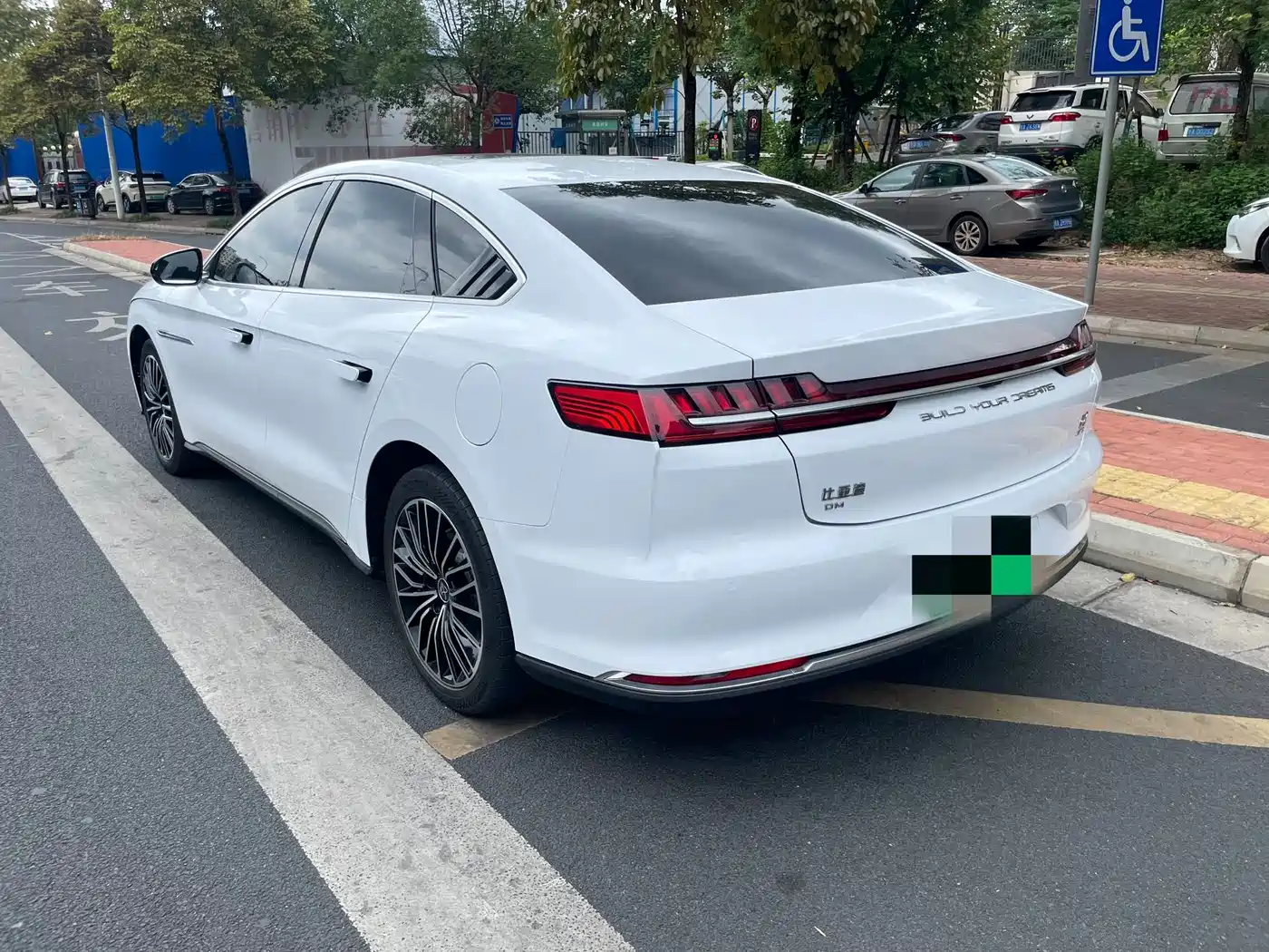 BYD Han 2020 DM AWD Performance Luxury Edition фото 11
