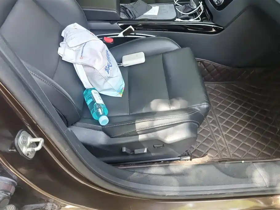 Peugeot 508 2015 1.8THP Auto Flagship Edition фото 8