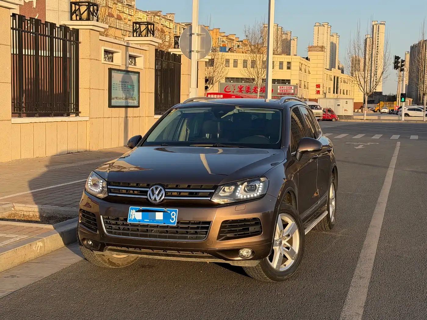 Фото 1 - Volkswagen Touareg