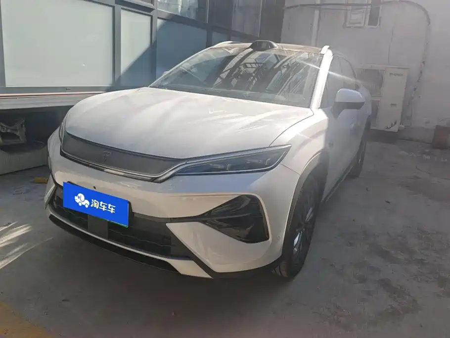 BYD Song Ultra 2026 — пригон из Китая