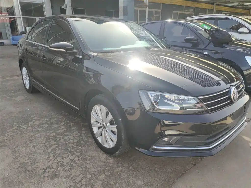 Volkswagen Sagitar 2015 230TSI Automatic Comfort фото 22