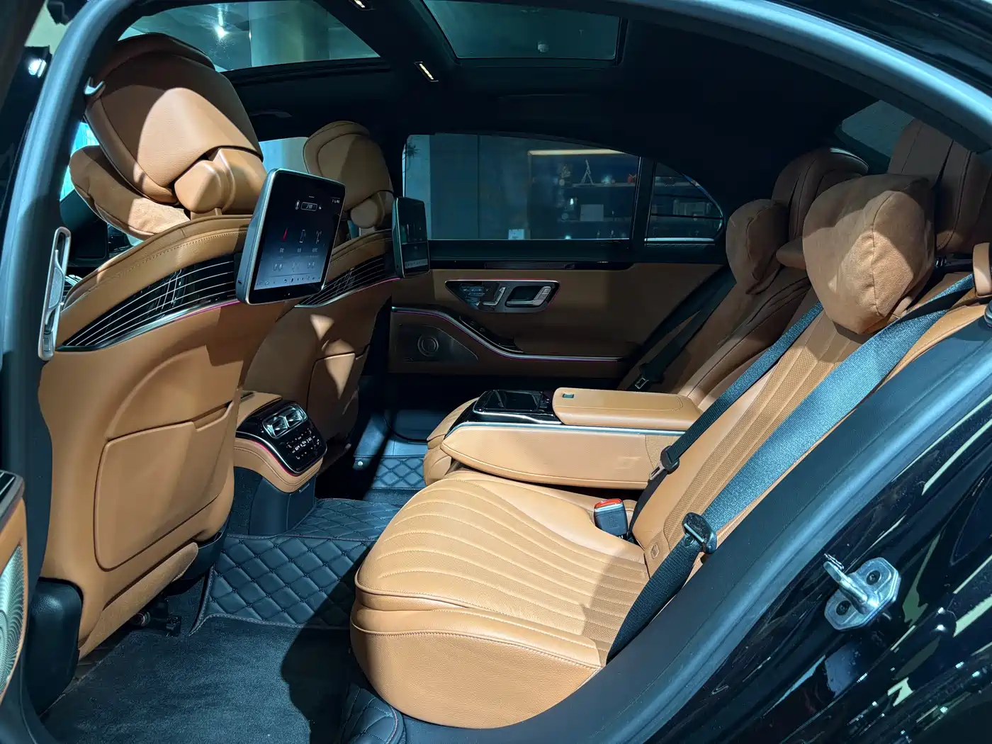 Mercedes-Benz S-Class 2024 Facelift S 450 L 4MATIC фото 17