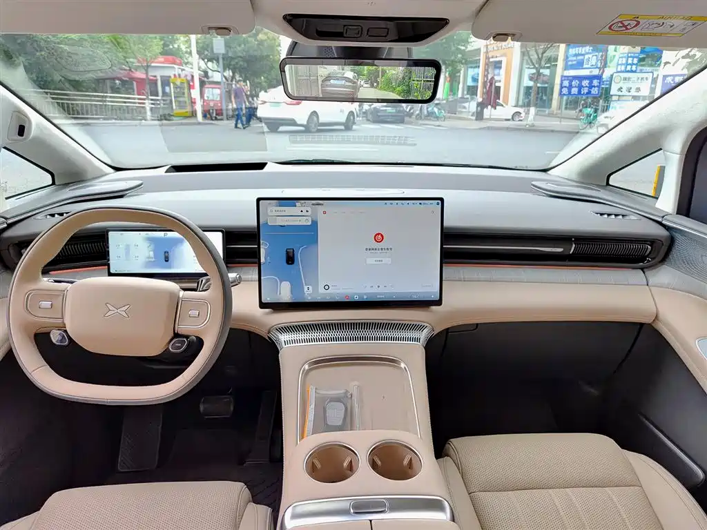 XPeng X9 2026 Model Pure Electric 650 UltraSE фото 10