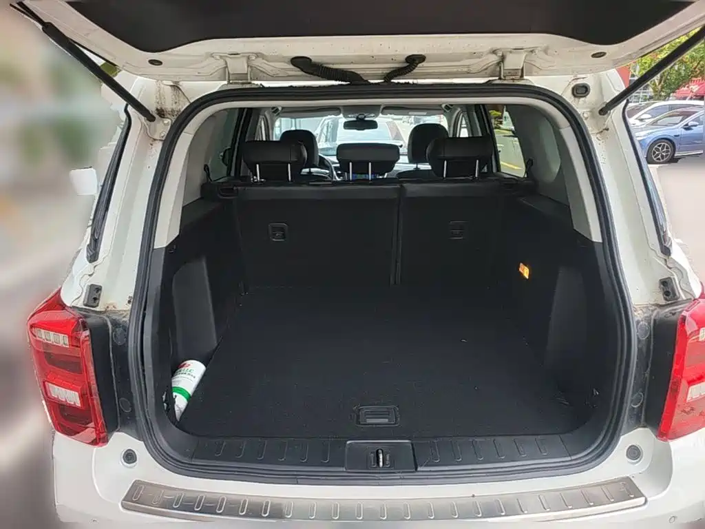 GAC Trumpchi Trumpchi GS7 2017 2017 320T 2WD Luxury Smart Connect