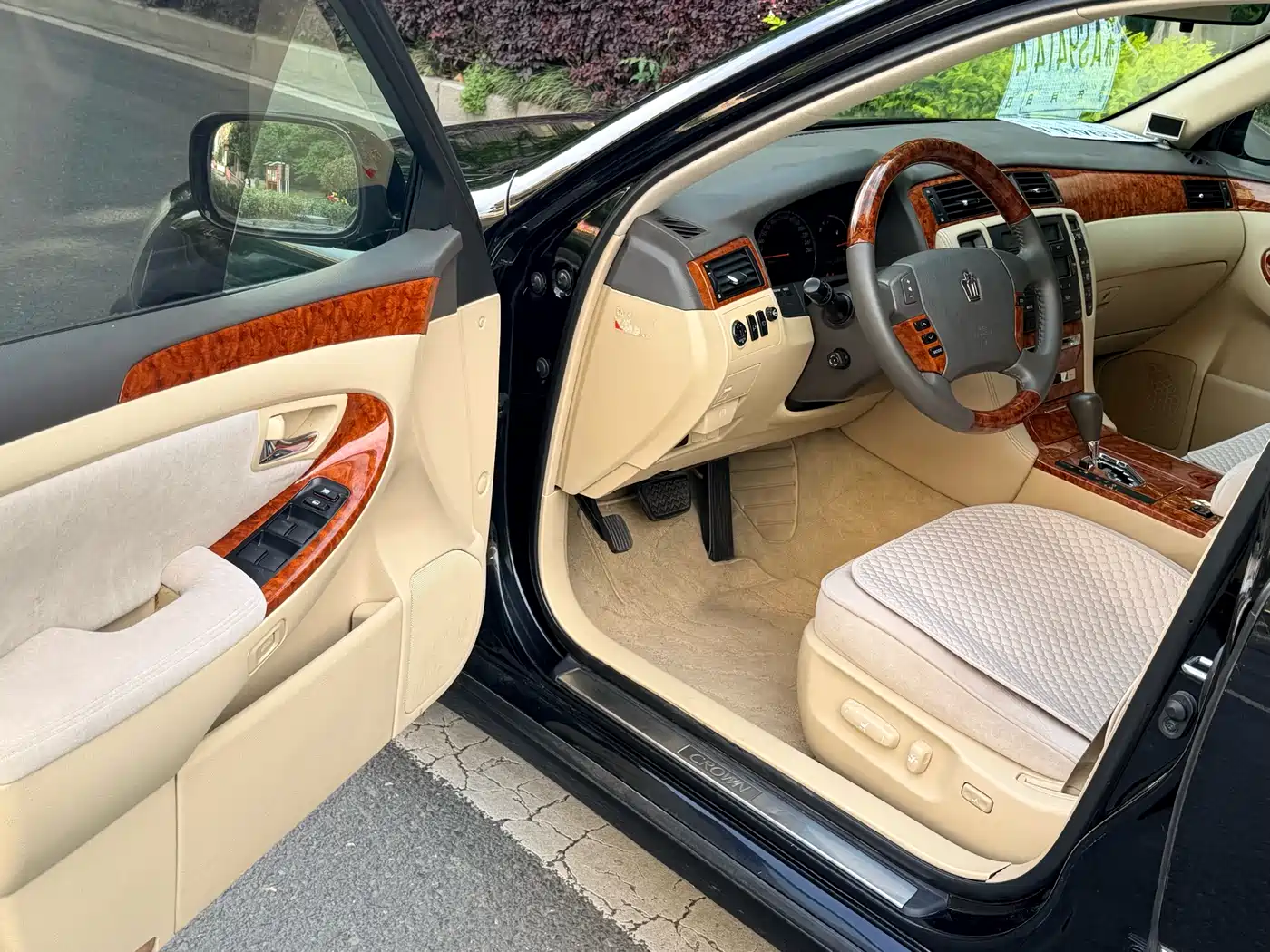 Toyota Crown 2005 Model 2.5L Royal фото 7