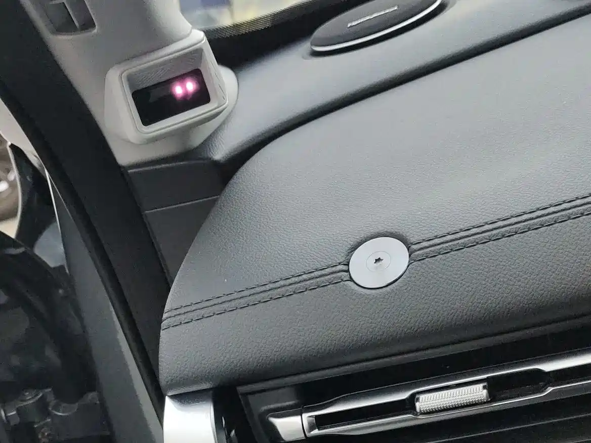 Geely Galaxy Galaxy A7 2025 EM-i 150km Explorer+ Edition фото 19