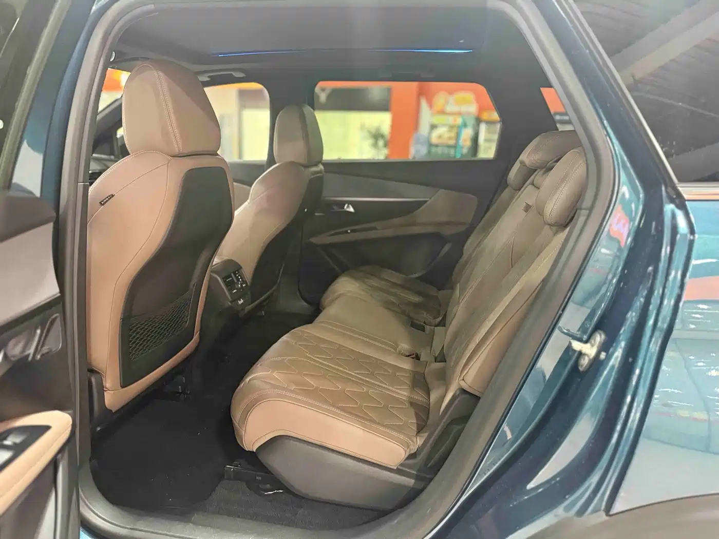 Peugeot 5008 2017 380THP 7-Seater Luxury GT Edition фото 17